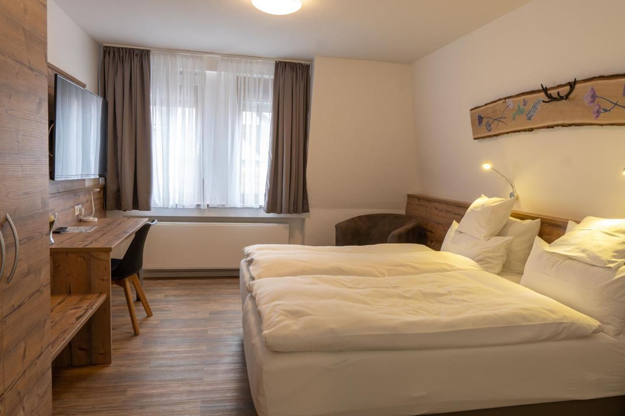 Hotel Post Mit Klimaanlage Неккарзульм Экстерьер фото